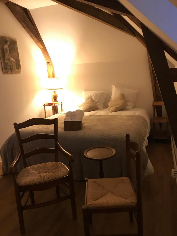 La Maladrie Panzió Vouzailles Kültér fotó